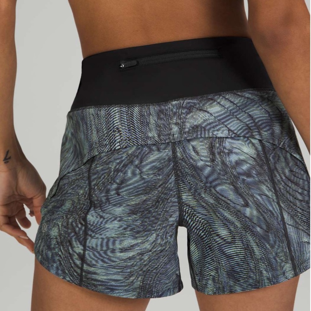 lululemon athletica Black Waistband Swirl Print Athletic Shorts